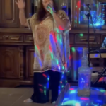 Venerina singing at Vista Alcantara